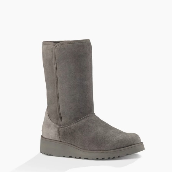 UGG Classic Suede Sheepskin Boots Grey 8 - Picture 3 of 8